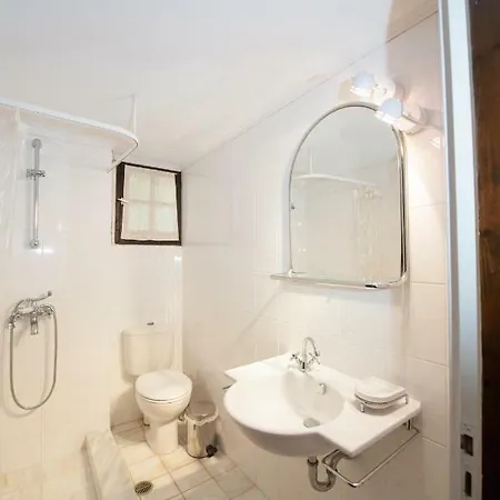Apartment Arete Excellence Apartments, Petáleia